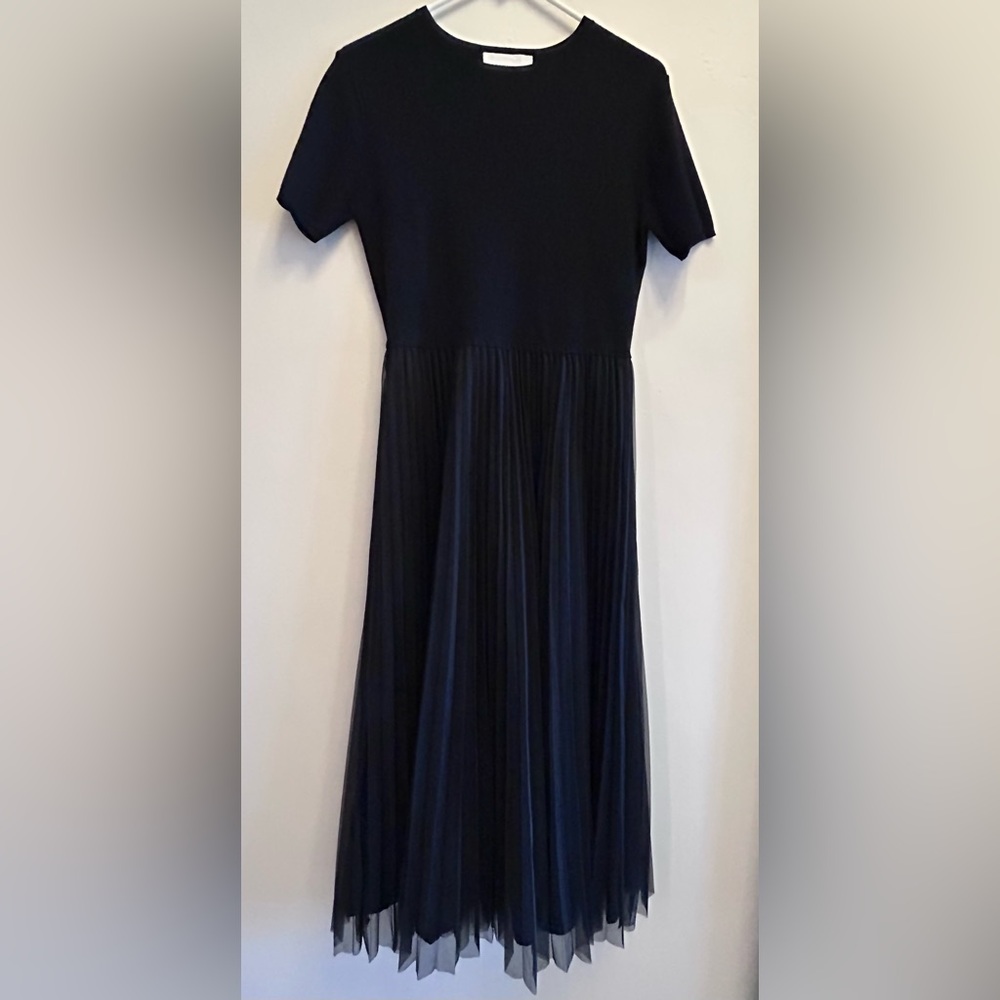 Pomander Place Black Midi Dress